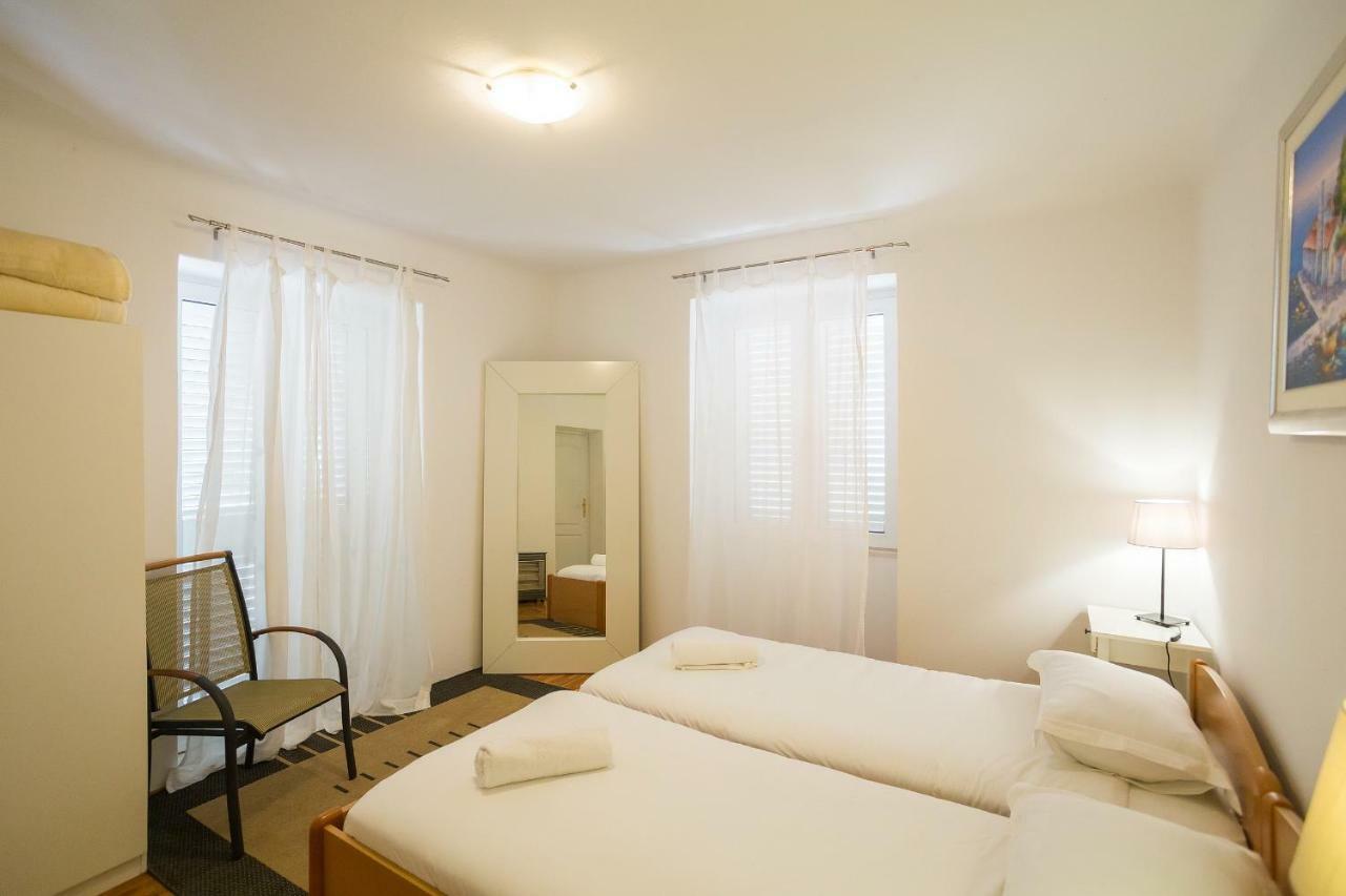 Central Apartment Dubrovnik Eksteriør billede