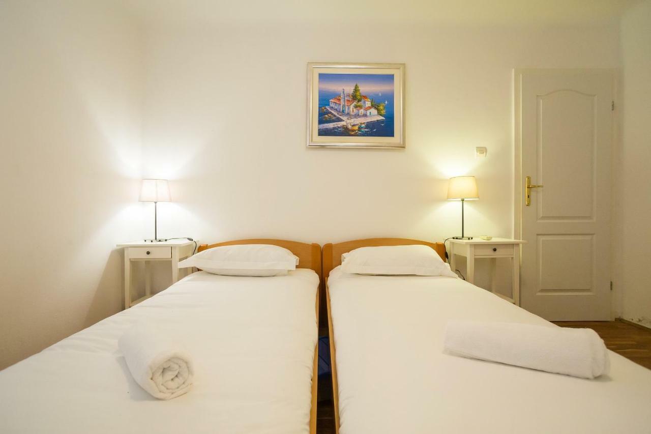Central Apartment Dubrovnik Eksteriør billede