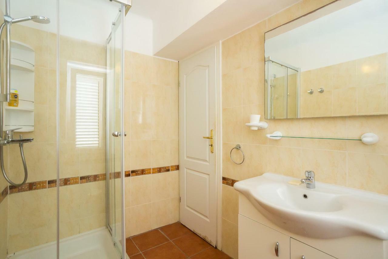 Central Apartment Dubrovnik Eksteriør billede